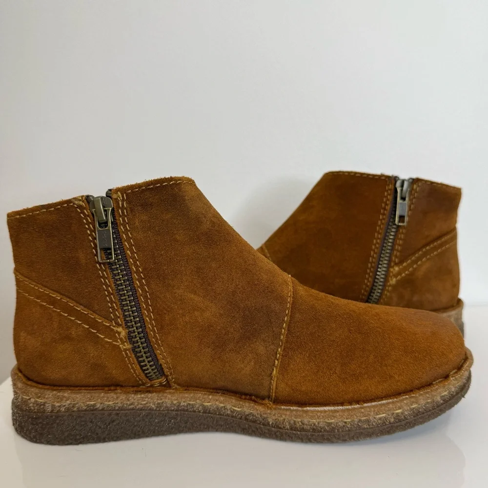 Born Tora Ankle Boot Ginger Brown Distressed Suede Leather Round Toe Women’s 6